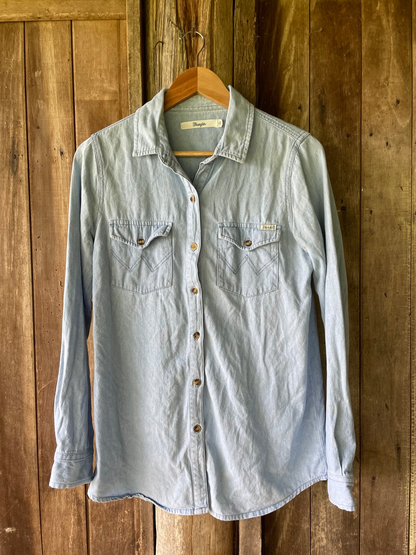 Denim wrangler shirt (12)