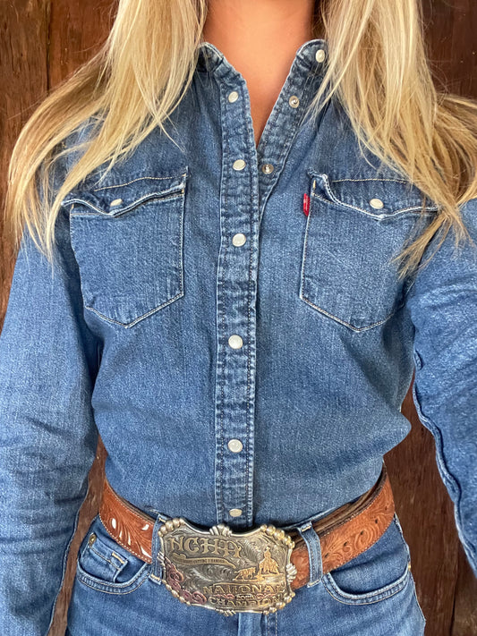 Levi’s denim pearl snap (S)