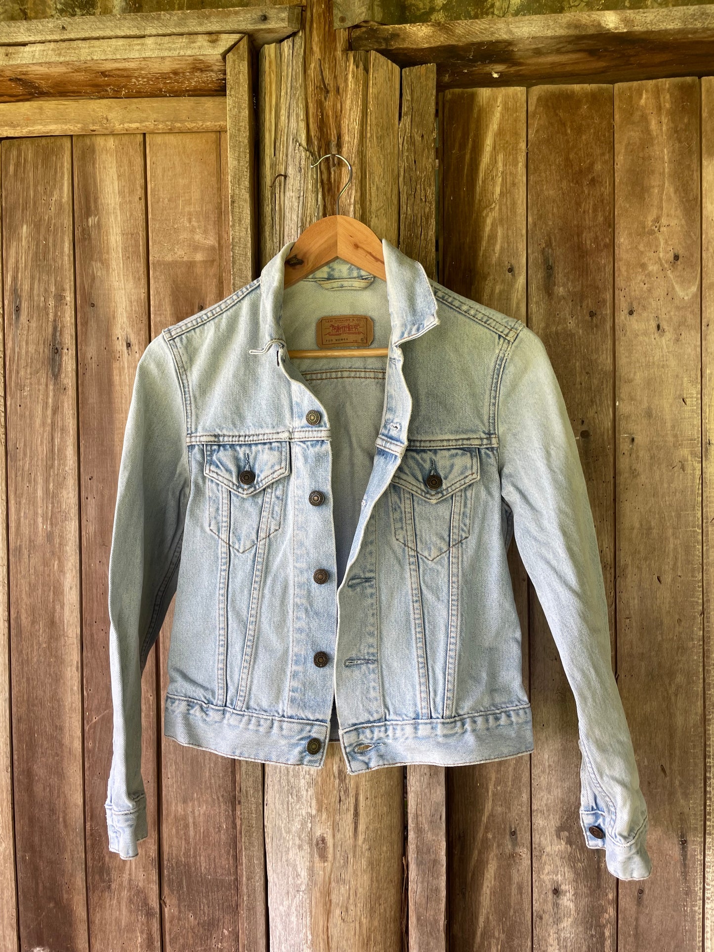 Levi denim jacket (S)